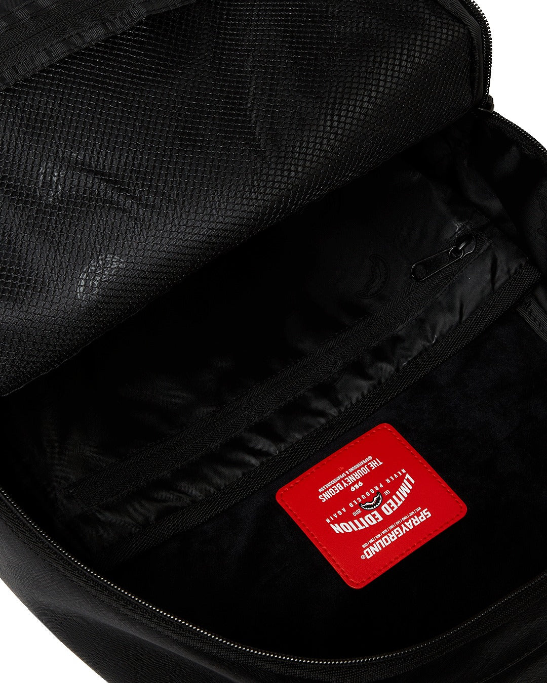 FLY KNIT MOUTH BACKPACK